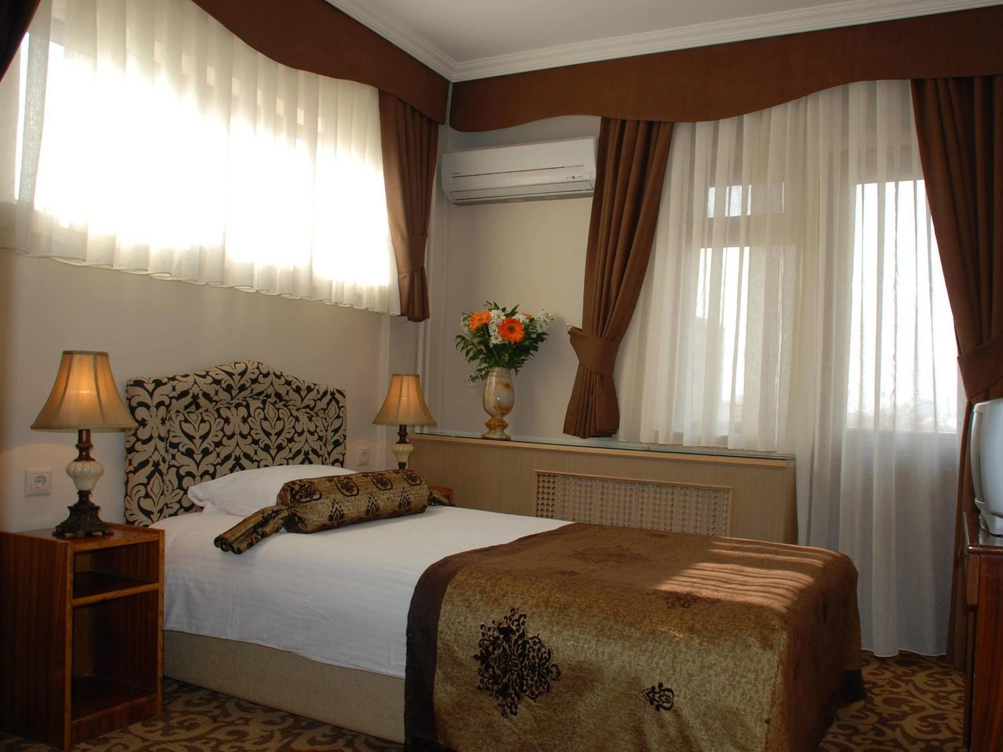 Hotel Mithat Ankara Exterior foto